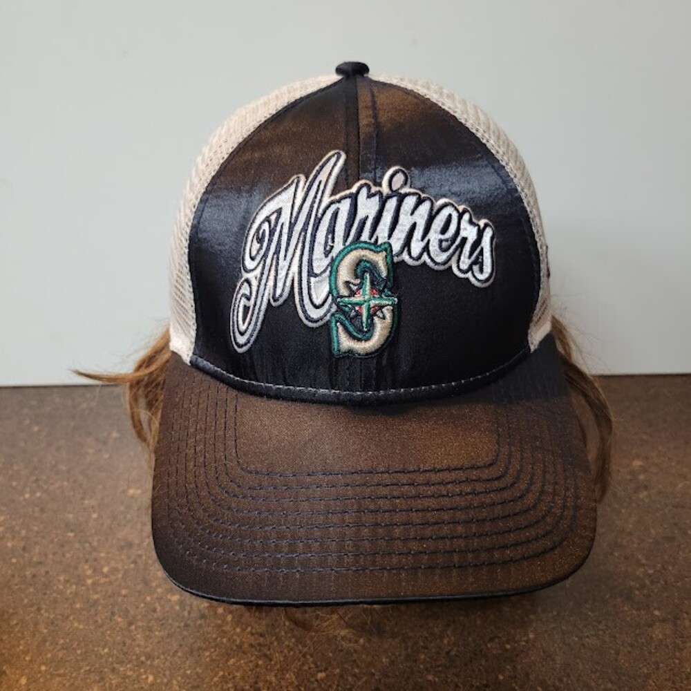 Genuine Merchandise New Era 9Forty Womens Strapback Seattle Mariners Hat Cap